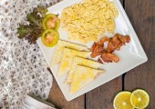 Scrambled Egg with Bacon and Toasted Bread