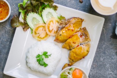 Steamed Chicken with Rice